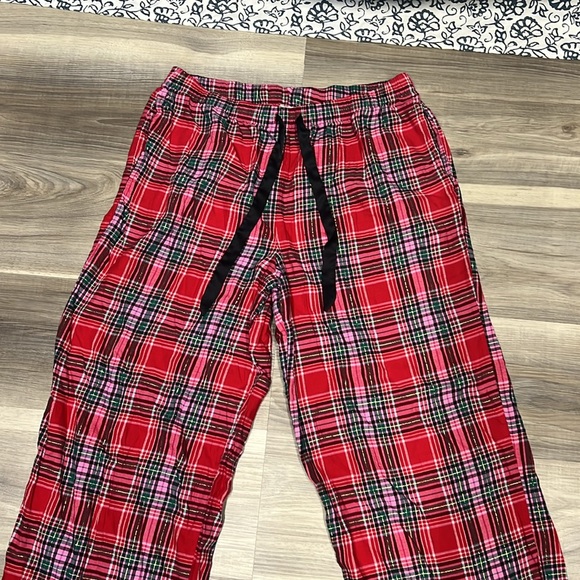 Victoria’s Secret straight leg PJ pants size medium - Picture 4 of 8